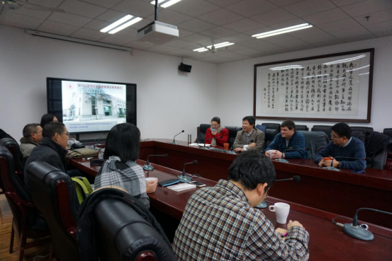 必赢242net官网与圣路易斯华盛顿大学共建考古学联合实验室协议签署845.png